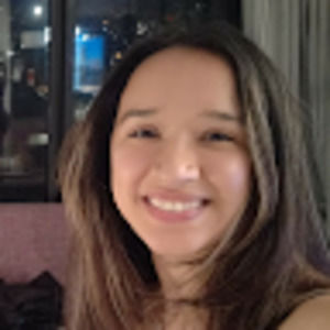 Meet your Posher, Alejandra